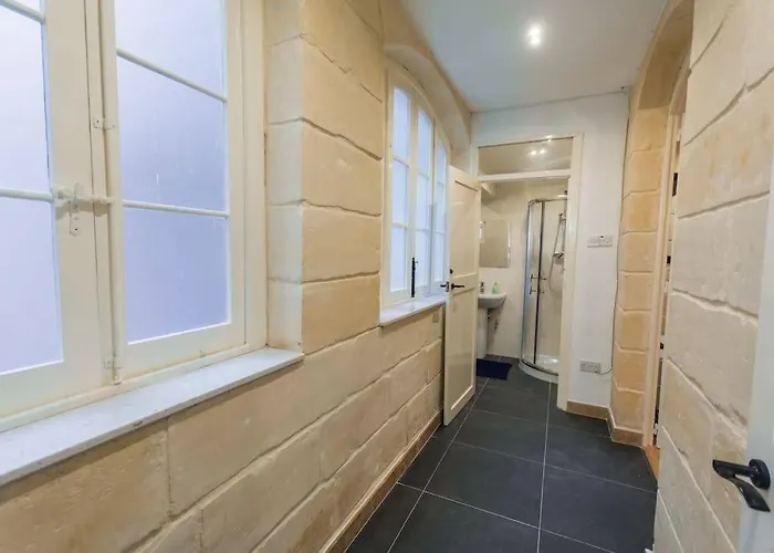 Valletta House * Il-Furjana